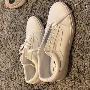 vans all white size 10.5